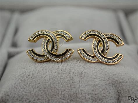 how to spot fake chinese chanel jewelry|cheap knock off chanel jewelry.